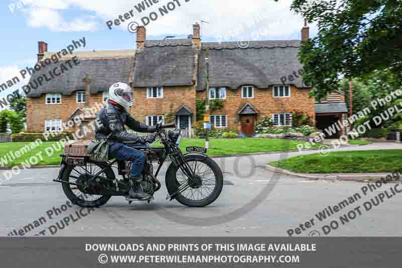 Vintage motorcycle club;eventdigitalimages;no limits trackdays;peter wileman photography;vintage motocycles;vmcc banbury run photographs